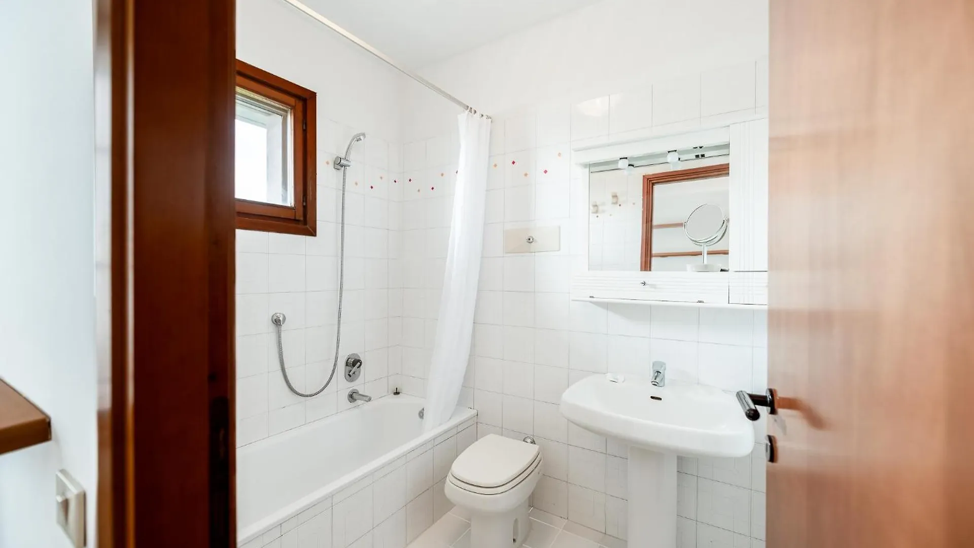 Quiet Home With Terrace - 20 Min From Milan Duomo 意大利
