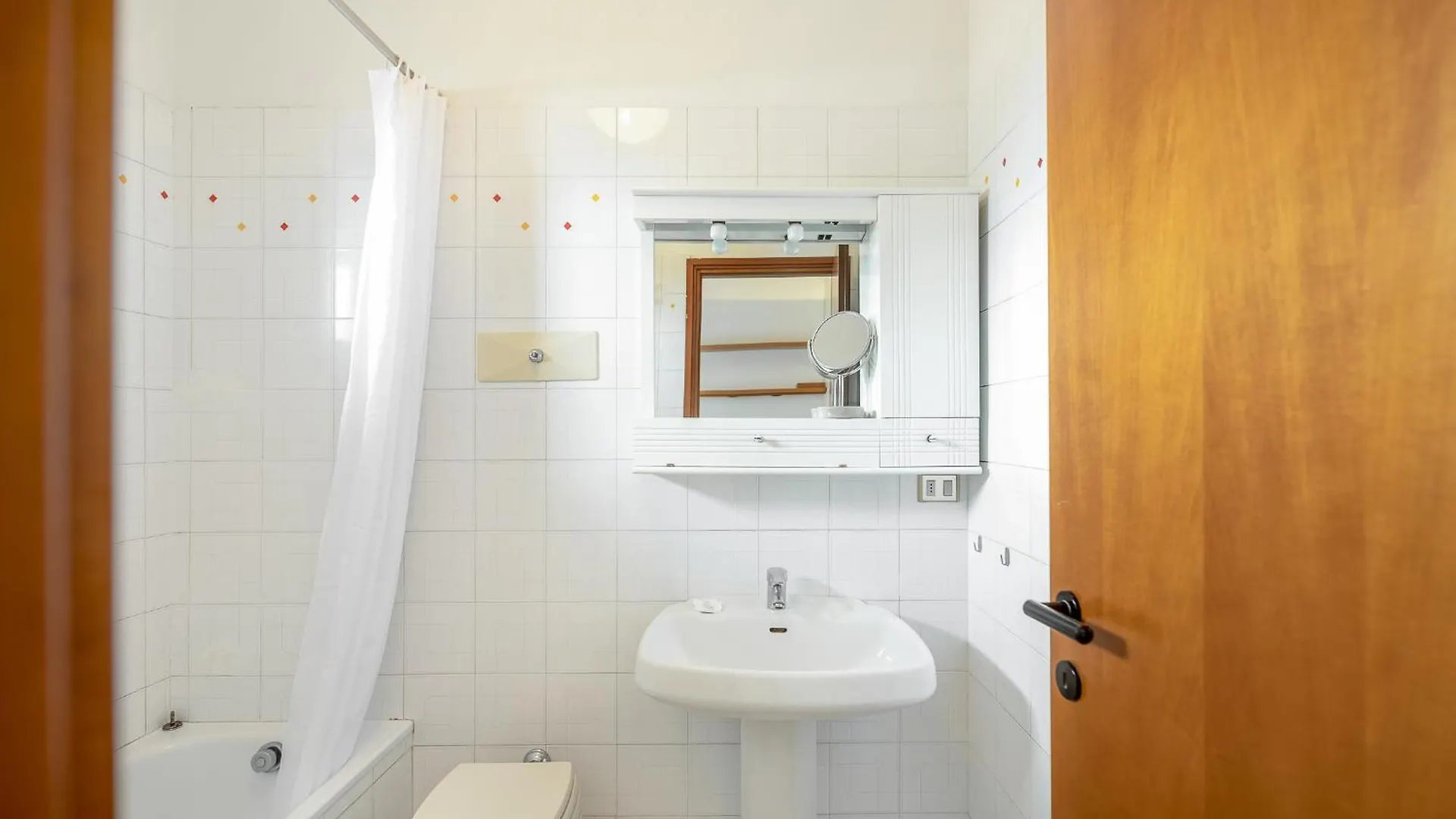 Quiet Home With Terrace - 20 Min From Milan Duomo 0*,  意大利