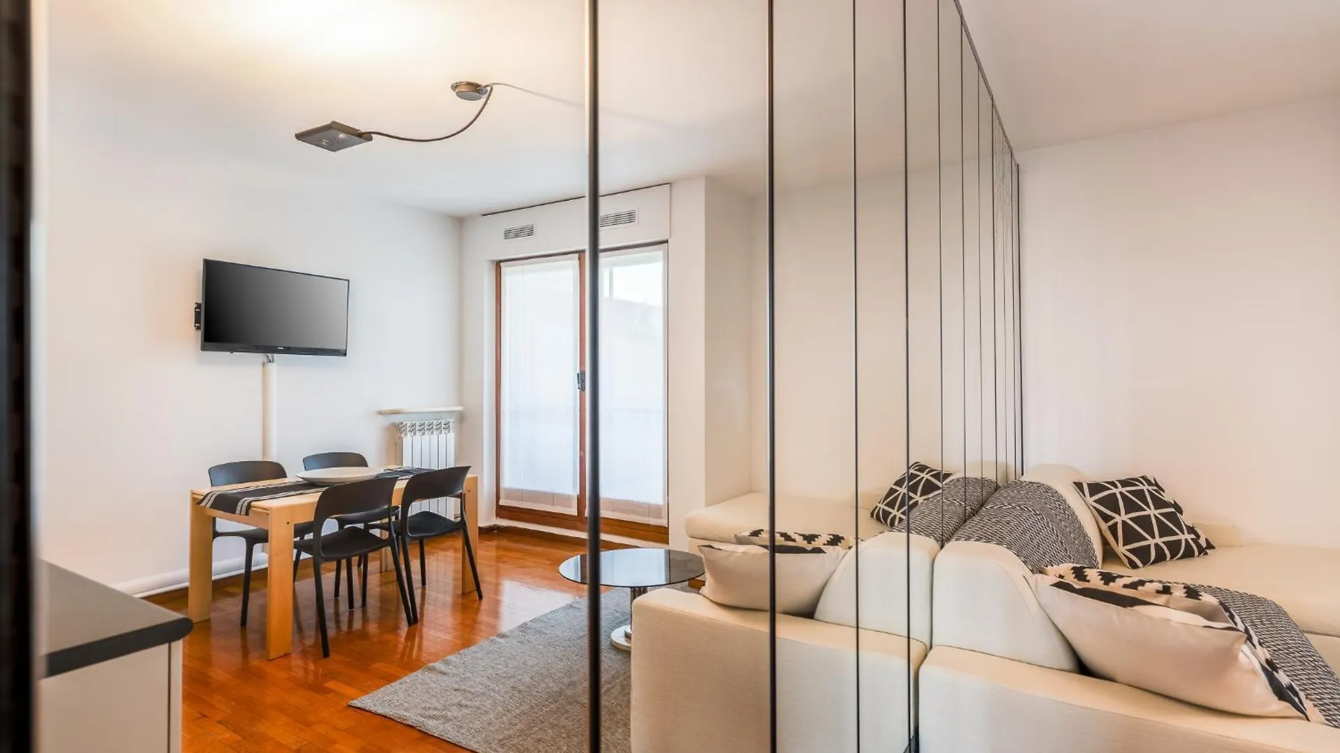 Quiet Home With Terrace - 20 Min From Milan Duomo 意大利