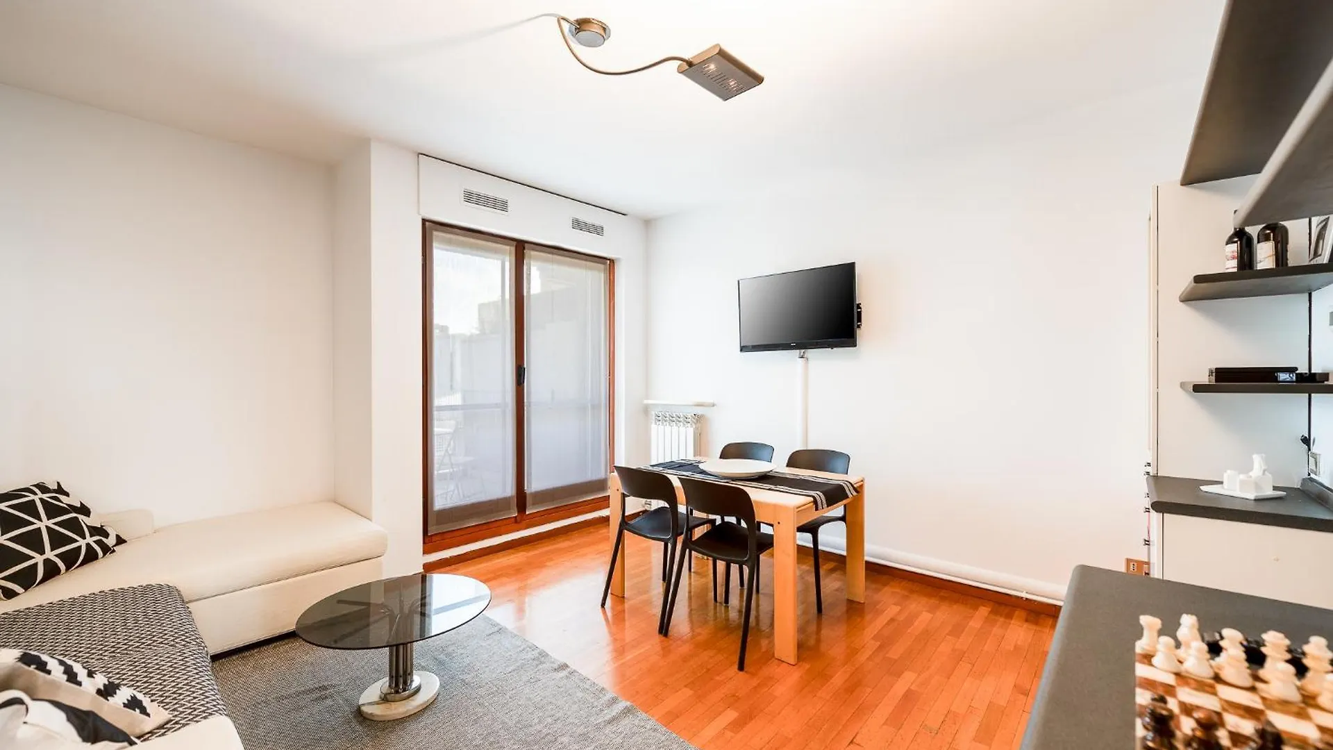Quiet Home With Terrace - 20 Min From Milan Duomo联系方式