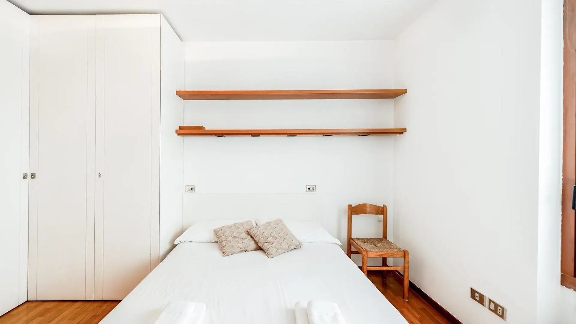 Quiet Home With Terrace - 20 Min From Milan Duomo דירה